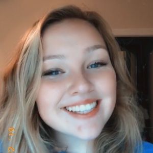 Meet your Posher, Joanie